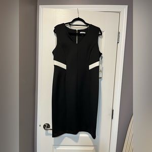 Womens Calvin Klein classic black dress - size 14